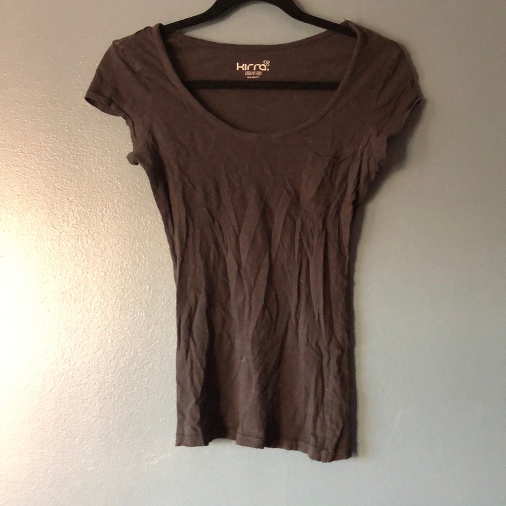 Black tee
